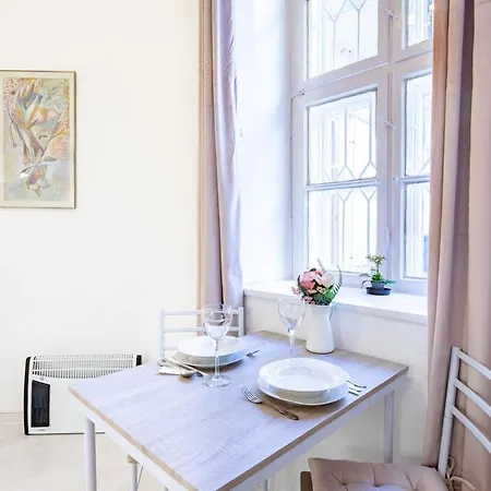 Apartment Cute For Couples